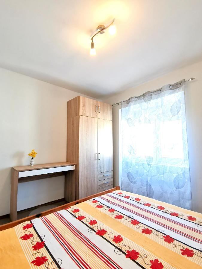 Apartment Marcelo Pomer Buitenkant foto